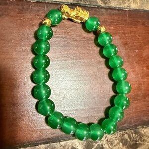Green Beaded Bracelet with Gold Clasp